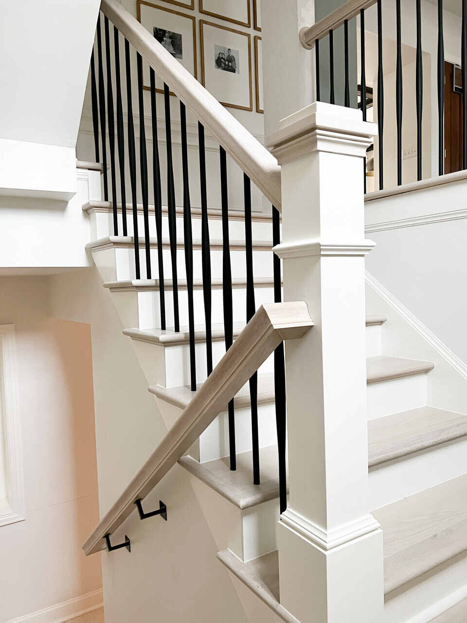 LIH-HOL65544 — Baluster (5/8" Hollow Round)