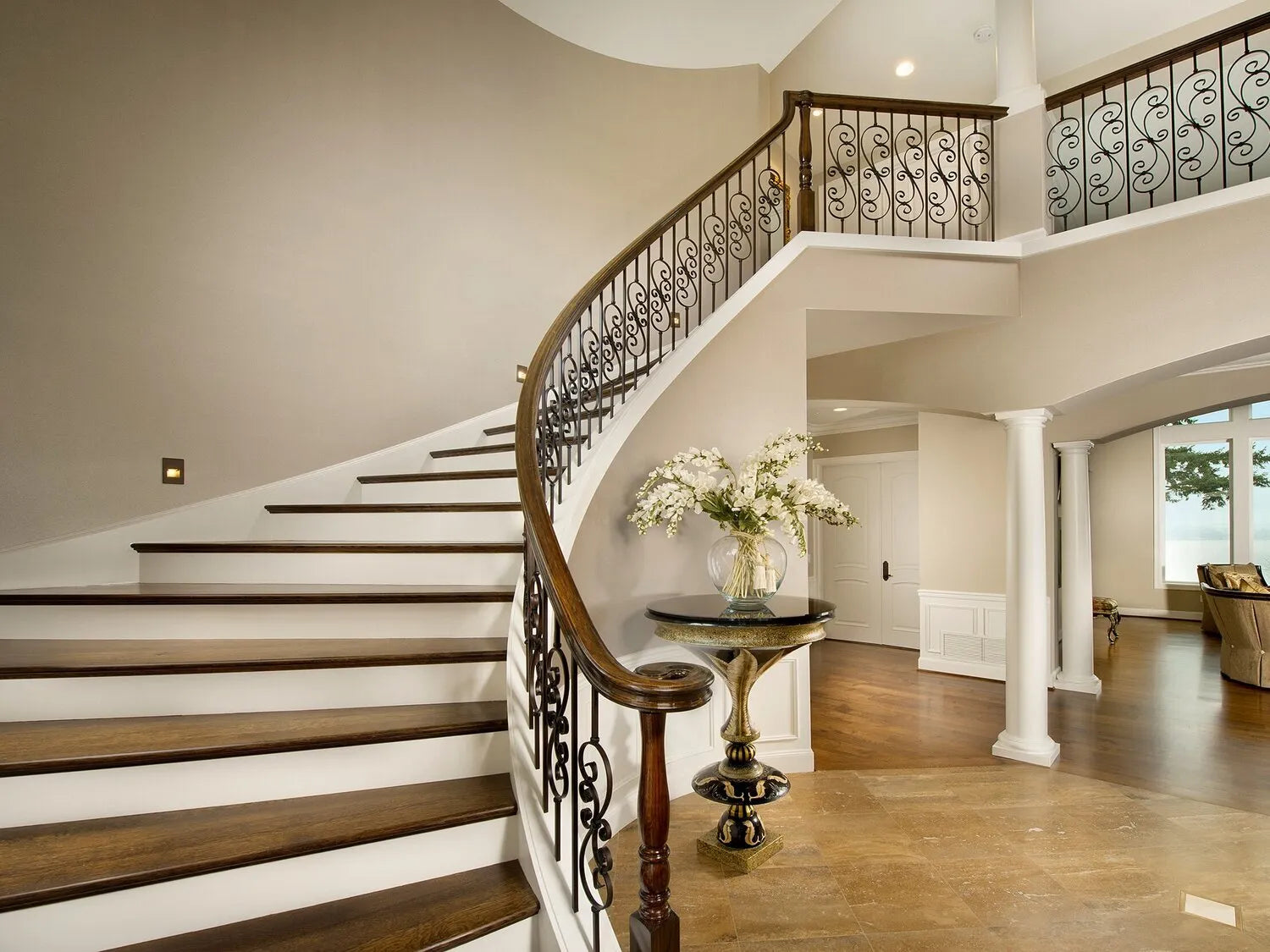 IRON BALUSTER STAIRS