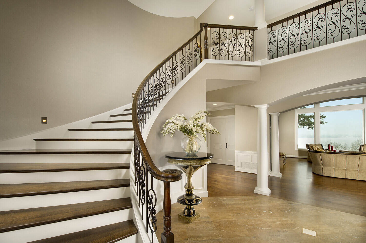 LIH-HOL30144 — Large Scroll 44" Iron Baluster (1/2" Square Hollow)